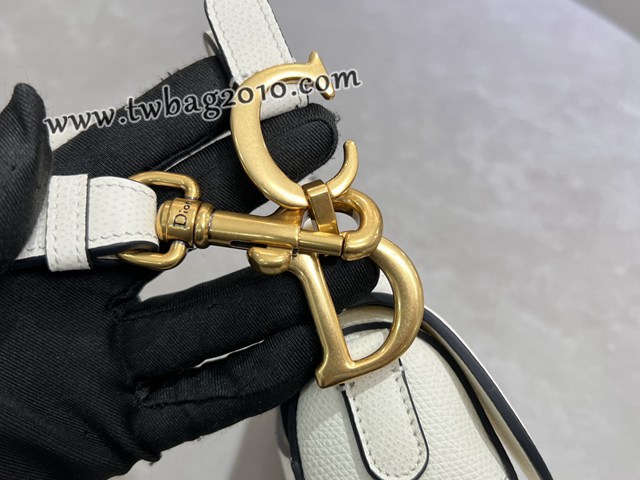 Dior专柜经典马鞍包迪奥高仿原单白色小号马鞍包腋下肩背包 djfk1632